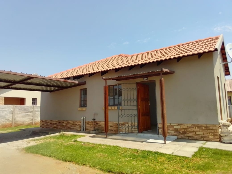 To Let 3 Bedroom Property for Rent in Waterkloof East North West